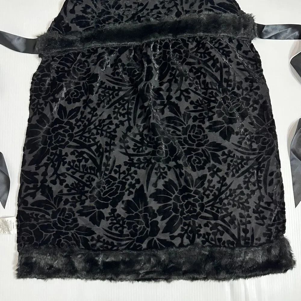 Pier 1 Imports Black Burnout Velvet Faux Fur Hostess Apron Holidays Goth NWT